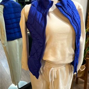 Old puffer navy vest - youth